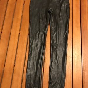 Faux leather Spanx Leggings in Medium